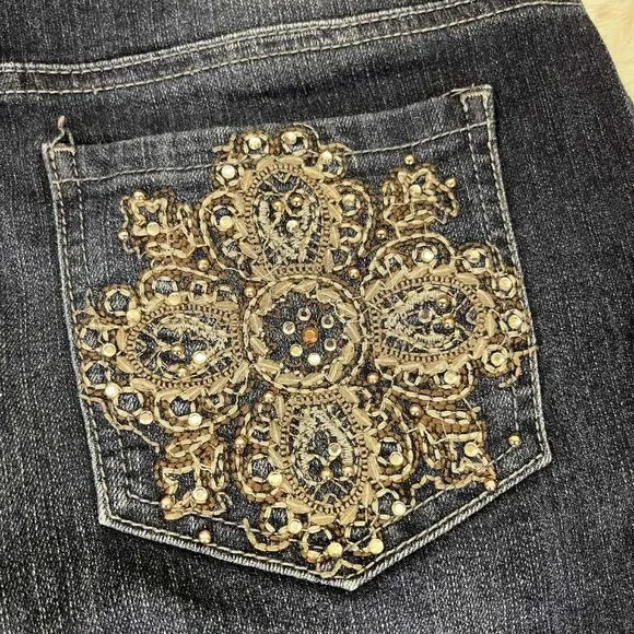 Nine West Jeans Womens 6 Capri Cropped Dark Wash Embellished Stretch Denim Boho - Picture 8 of 11